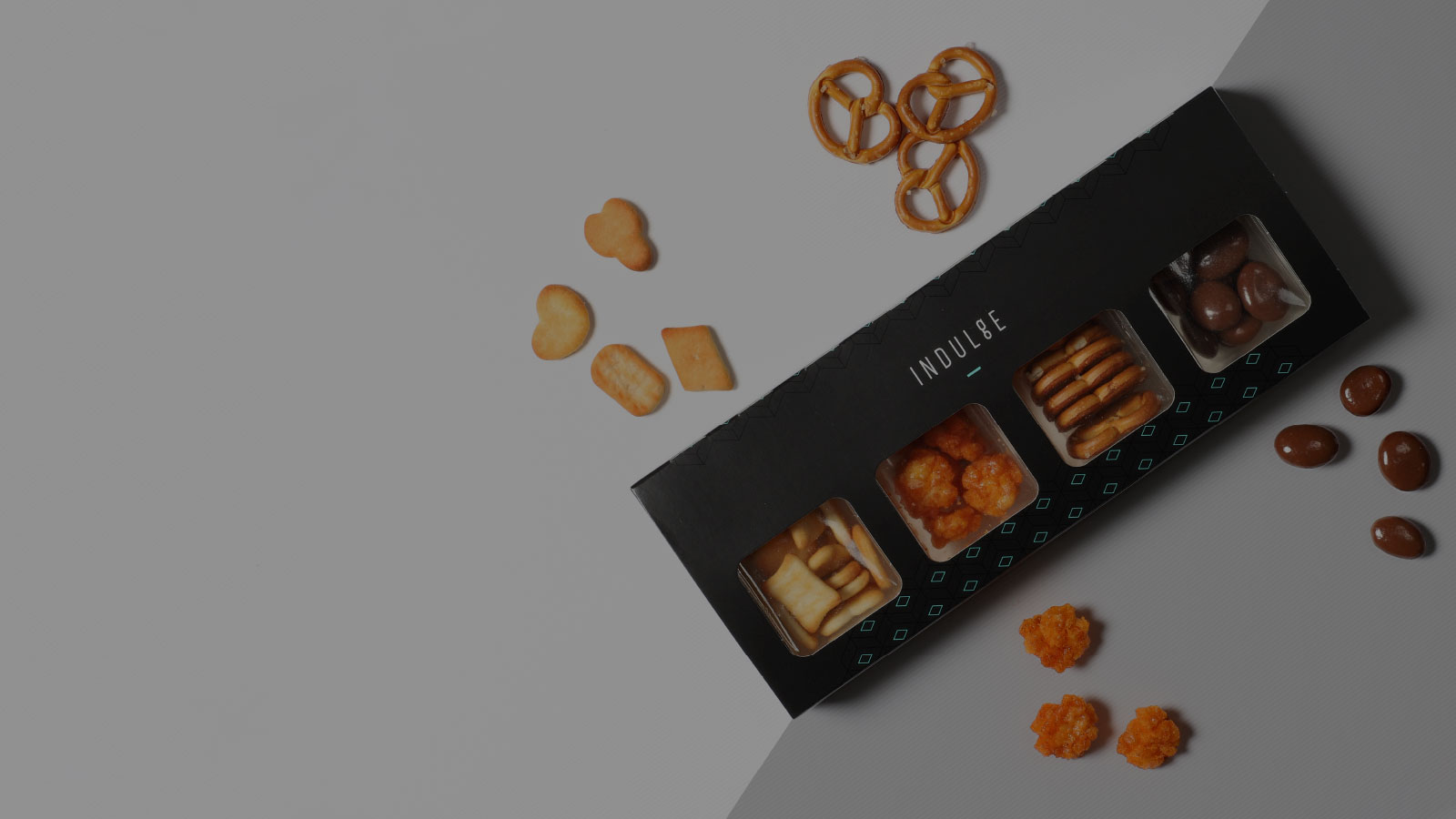 indulge snack box by en route