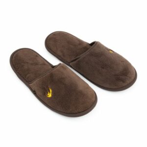 Yangzhou Haisheng Slipper Co.,Ltd. china eastern slippers in brown on white background