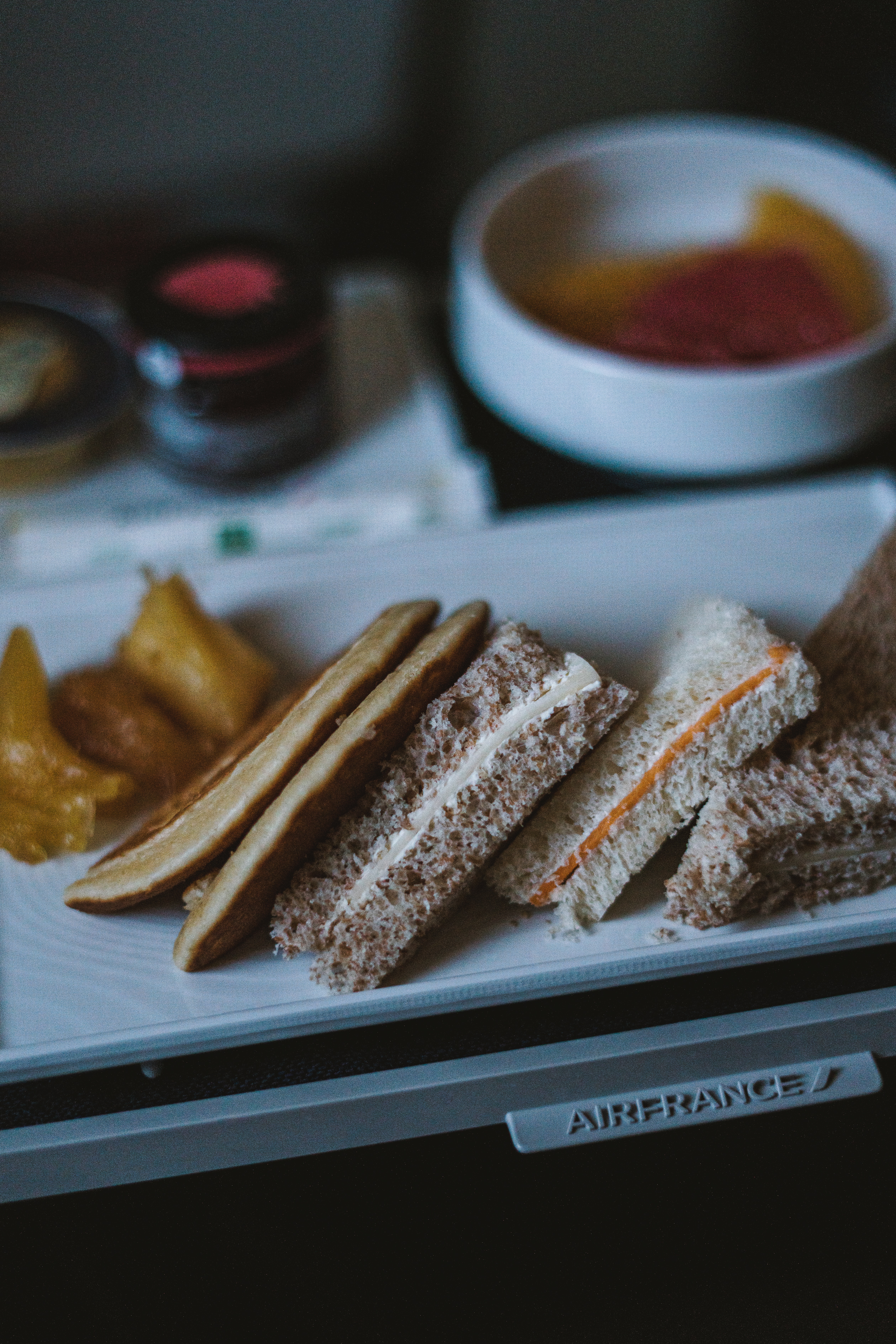 air france sandwiches on airplane tray table